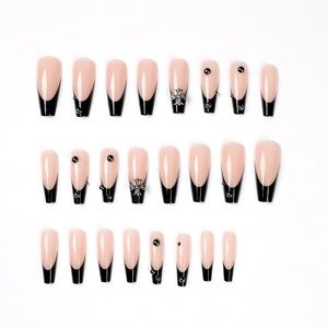 💅💅💅A set of finished manicures🎈🎈🎈